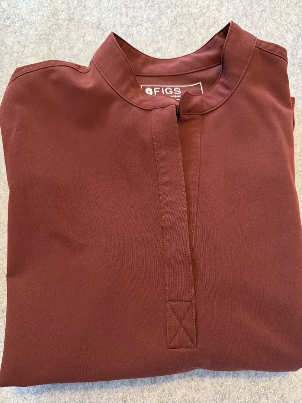 Figs Burgundy Mandarin-Collar Scrub Top